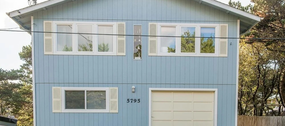 Fantasia by RedAwning, Tierra Del Mar — photo 1