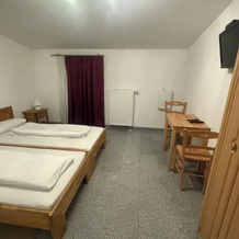 Attika Hotel, Хальстенбек — фото 3