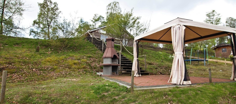 Lake View Detached Chalet near Netherlands Border, 维尔苏姆 — 照片 1