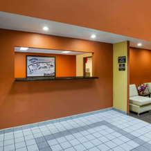 Super 8 By Wyndham Crawfordsville, Крофордсвилл — фото 2
