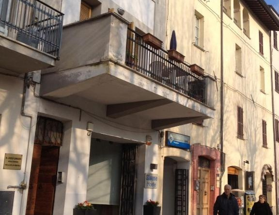 Piazza Umberto I n10 Casa Silvana, 诺切拉翁布拉 — 照片 1
