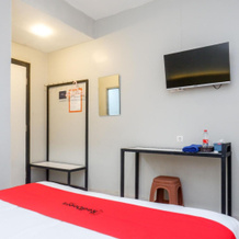 RedDoorz Near Stasiun Batang, 巴塘 — 照片 3