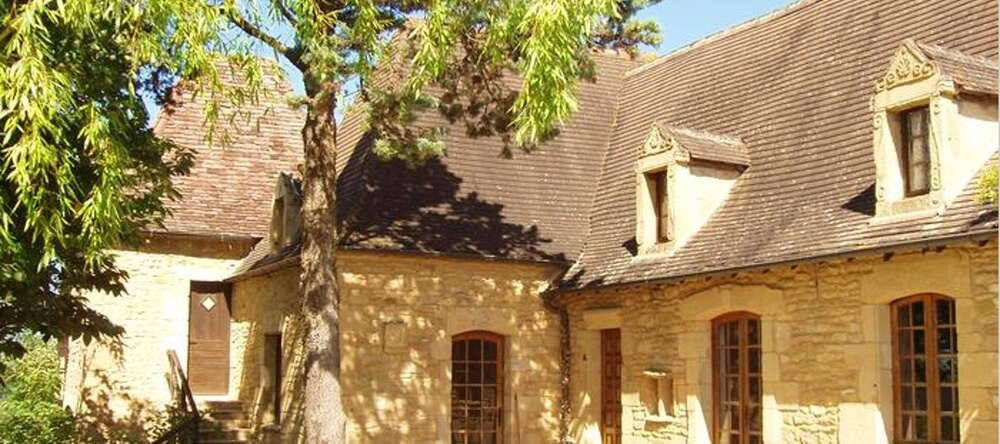 House With 5 Bedrooms in Plazac, With Private Pool, Furnished Garden a, 普拉扎克 — 照片 1