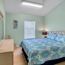 Group-Friendly Tarpon Springs Duplex by RedAwning, 塔彭斯普林斯 — 照片 4