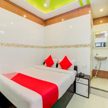OYO 61153 Hotel Galaxy, Bhusawal — photo 3