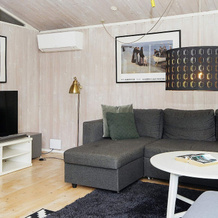 8 Person Holiday Home in Ronde, Rønde — photo 5