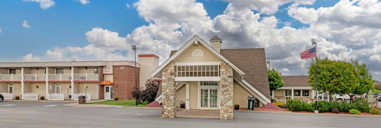 Best Western Plus Plattsburgh, Платтсберг — фото 1