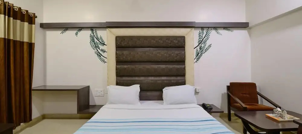 Hotel Mayura - Ambikapur, 安比卡普尔 — 照片 1