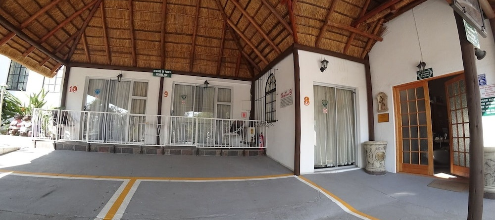 Blue Diamond Lodge, 斯普林博克 — 照片 1