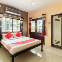 OYO 40788 Shree Sidhi Lodging, 萨斯瓦德 — 照片 2