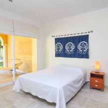Affluent Villa in Altea With Pool and Panoramic Views, 阿尔特阿 — 照片 5