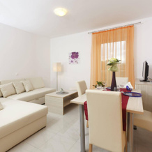 Apartments Bella, Podstrana — photo 4