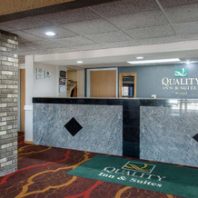 Quality Inn & Suites, 新布拉格 — 照片 2