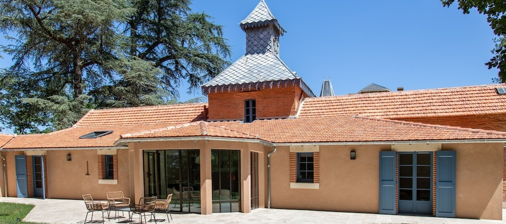 Domaine du Buc  Les Gites de Prestige, 塔恩河畔马尔萨克 — 照片 1