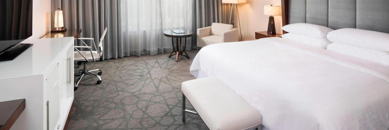 Sheraton Bloomington Hotel, Блумингтон — фото 1