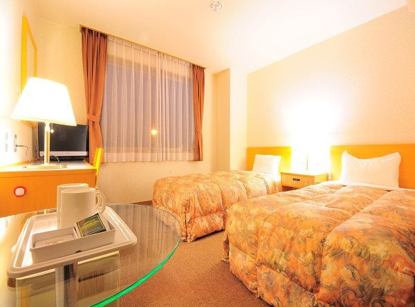 Business Hotel Inadaen, 美马 — 照片 1