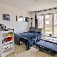Studio Design Near Geneva, 埃特朗比耶 — 照片 3