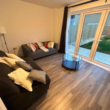 House - Sleeps 8 - Free Parking and Ps5, Ebbsfleet Valley — photo 4