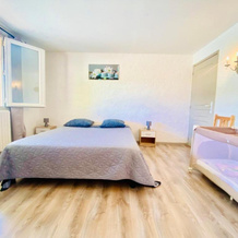 Maison Axaly Saint Martin D’Ardeche 12 Personnes Avec Piscine, Saint-Martin-d'Ardeche — photo 4