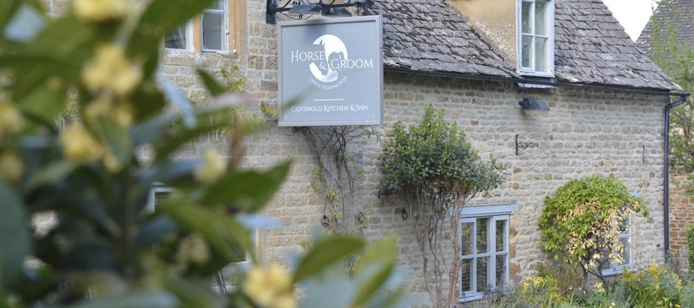 Horse & Groom - Upper Oddington, 上奥丁顿 — 照片 1