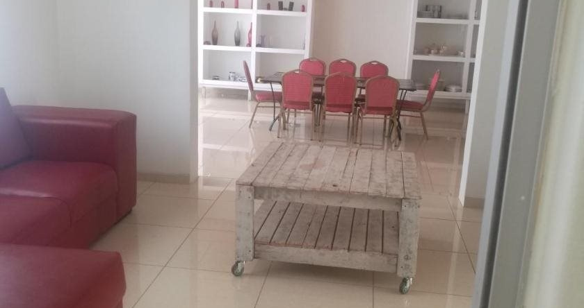 Mo-nize Villa Guesthouse, 奥希瓦罗 — 照片 1