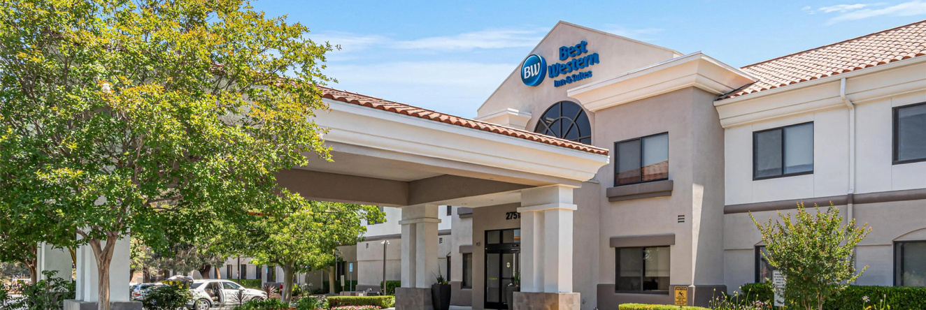 Best Western Valencia/Six Flags Inn & Suites, Валенсия — фото 1