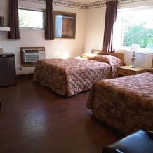 Timberland Motel, 德赖登 — 照片 3