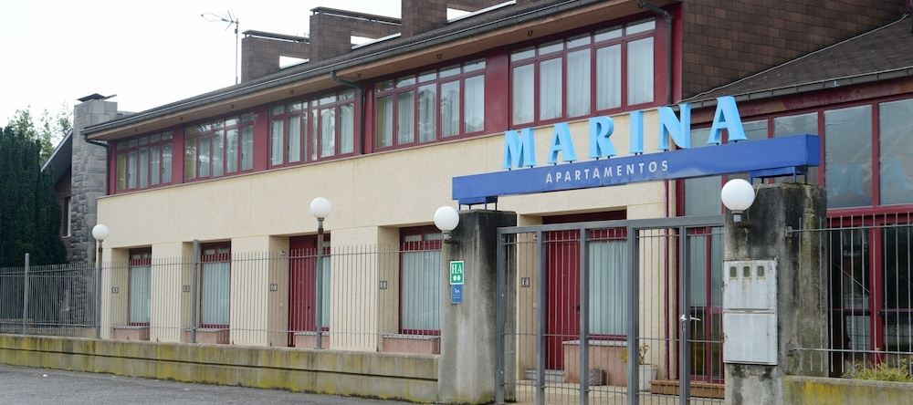 Marina, 彼德拉斯布兰卡斯 — 照片 1