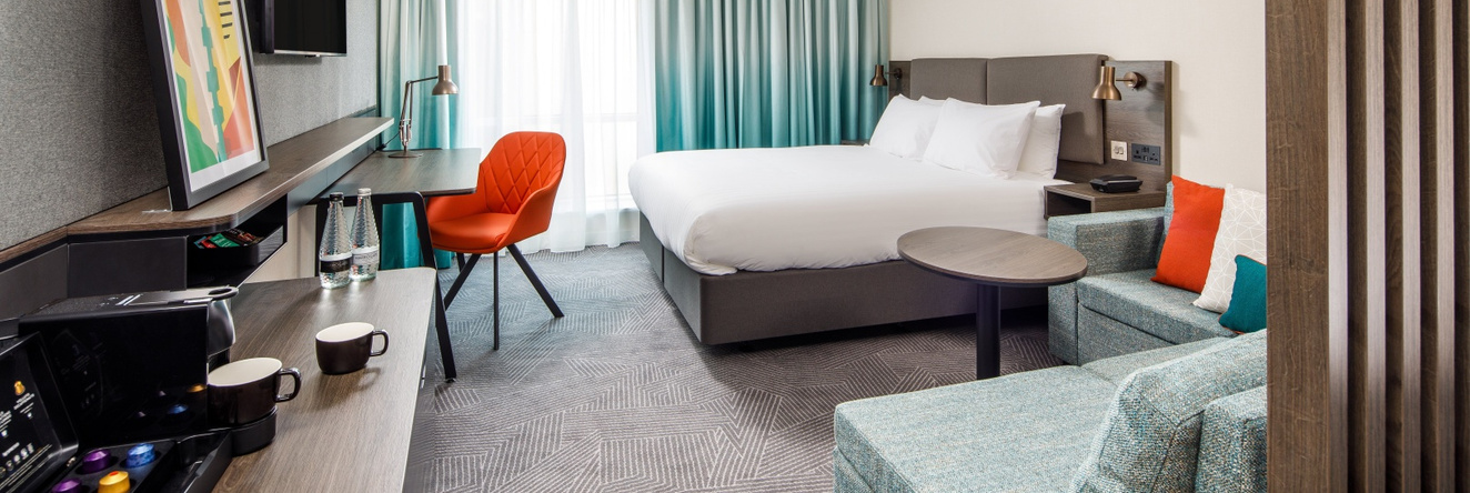 Holiday Inn Manchester Airport by IHG, Manchester — photo 1