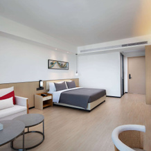 Ramada Encore By Wyndham Jiusuo Downtown, Санья — фото 2