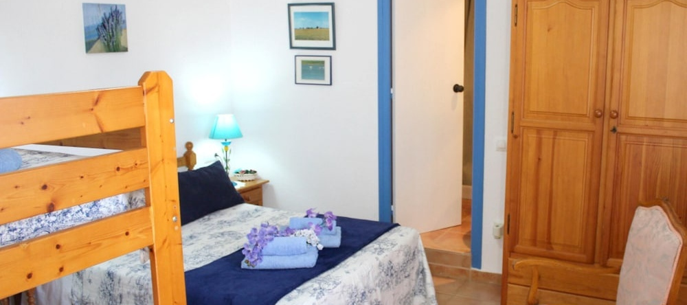 House With 5 Bedrooms In Poble Nou, With Enclosed Garden And Wifi - 6 Km From The Beach, Ампоста — фото 1