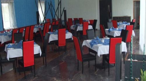 The Highness Hotel, Mahesana — photo 1