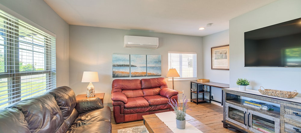 Pet-friendly Moclips Home: Walk to Mocrocks Beach!, 莫克利普斯 — 照片 1