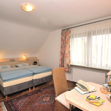 Hotel Pension Heidi, 多贝尔 — 照片 2