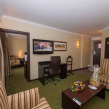 Sunbird Mount Soche Hotel, Blantyre — photo 3