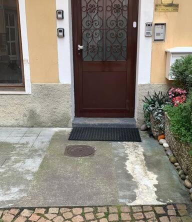 Apartment Tulipano Campione lago, Campione d'Italia — photo 1