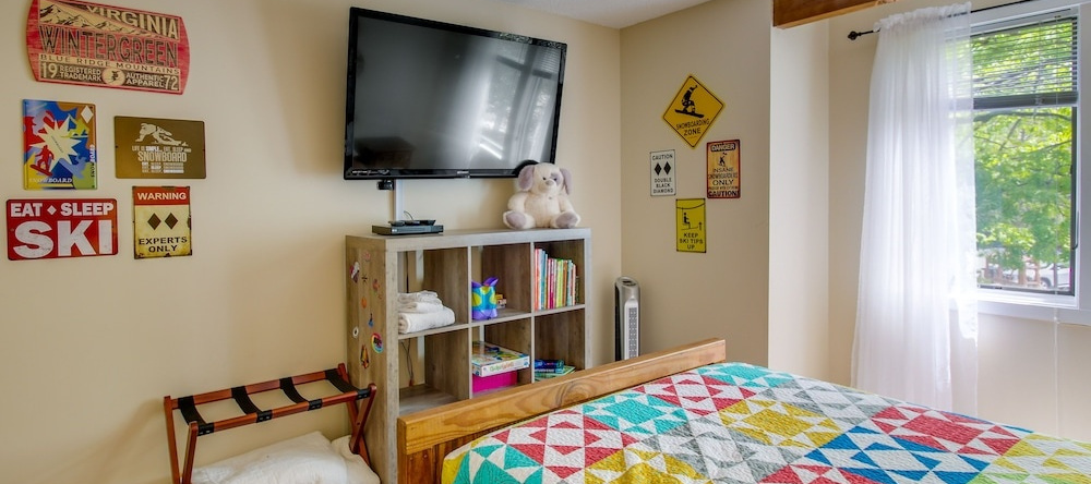 Wintergreen Resort Vacation Rental W/ Pool Access!, Винтергрин — фото 1