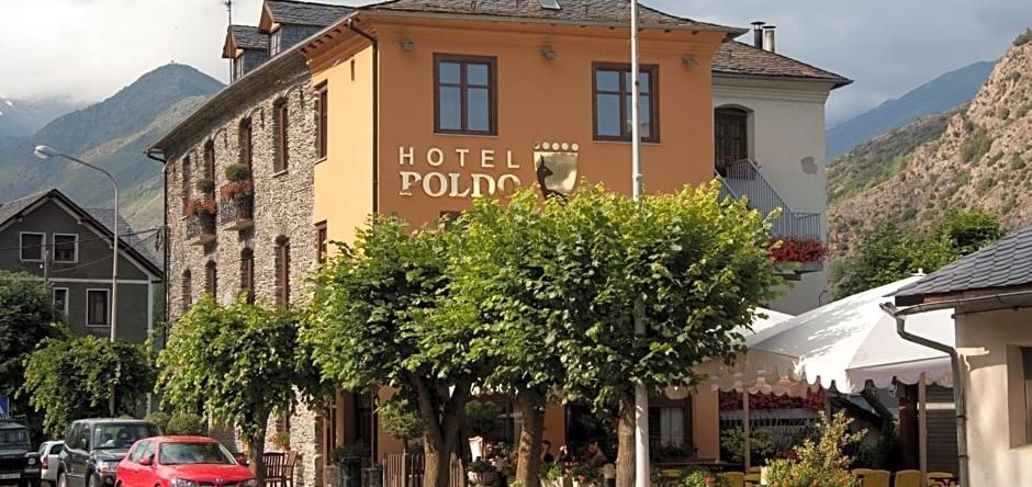 Hotel Poldo, Ла-Гингета-д’Анеу — фото 1