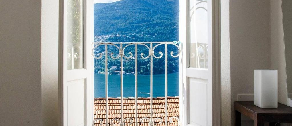 Altido Cosy Apt For 4 With Balcony And View Of Lake Como, Блевио — фото 1