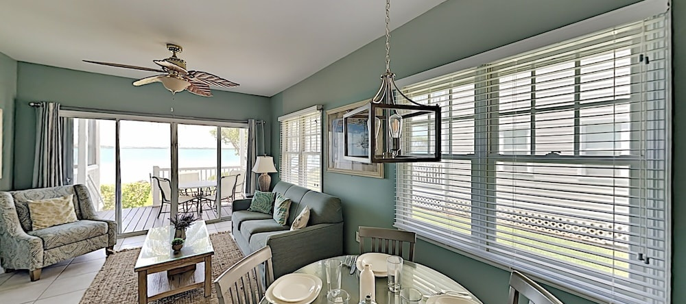 5030 Sunset Village Dr Villa 2 Bedrooms 1.5 Bathroom Villa, Duck Key — photo 1