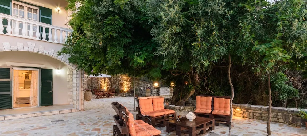Alisachni 1, Agios Elias — photo 1