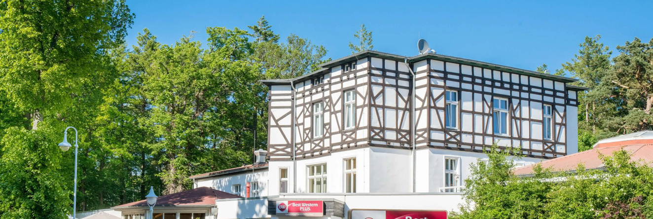 Best Western Plus Ostseehotel Waldschloesschen, 波罗的海度假村普雷罗 — 照片 1