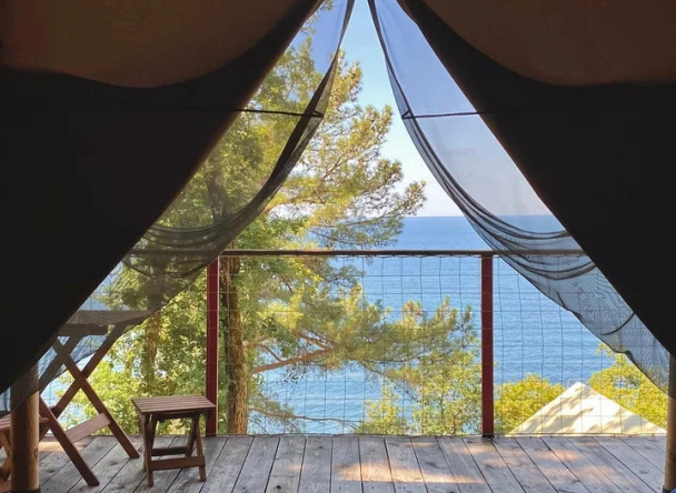 Mussera Glamping, 佐洛塔亚布赫塔 — 照片 1