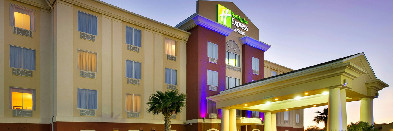 Holiday Inn Express Hotel & Suites Uvalde by IHG, 尤瓦尔迪 — 照片 1