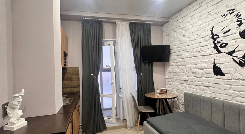 8 Apartments, Yuzhnouralsk — photo 1
