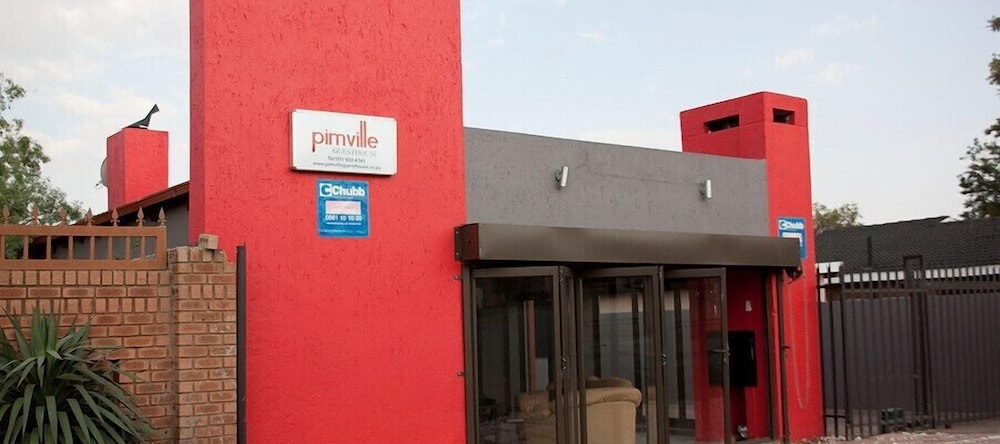 Pimville Guesthouse, Soweto — photo 1