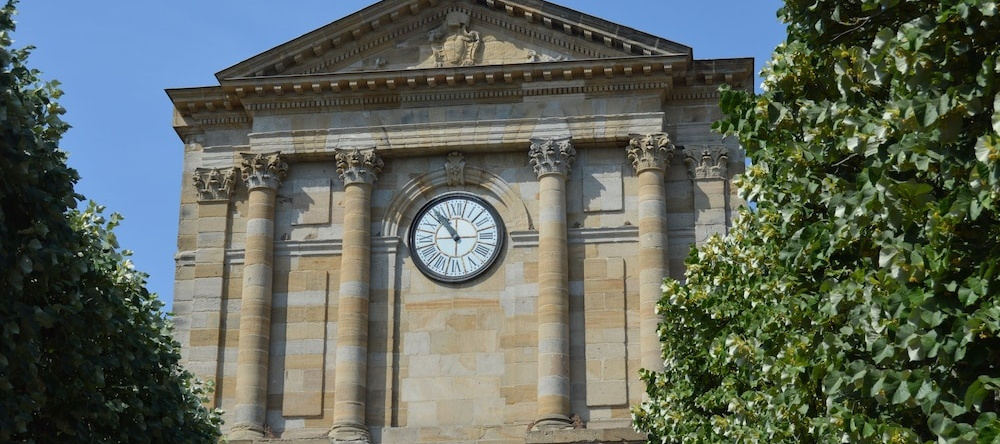 Hôtel le Terminus et son restaurant Côte à Côte, Autun — photo 1