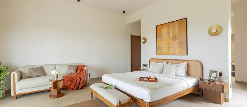 SaffronStays Aurum Villa, Moringa Valley - 3BR hilltop villa with Aravalli views, bonfire & trails n, 科特里卡达纳 — 照片 1