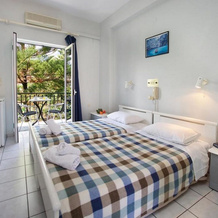 Hotel Athina, 卡拉沃米洛斯 — 照片 4