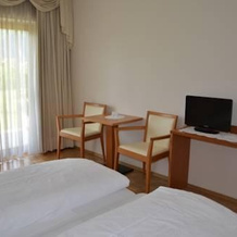 Hotel Greifenstein, Terlano — photo 2